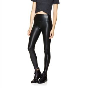 Wilfred Daria Leggings